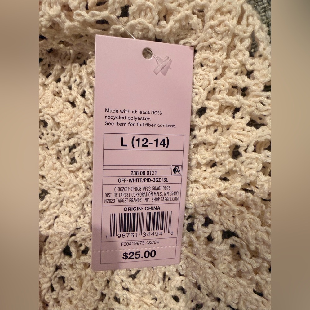 Wild Fable Women's Crochet Lace Shorts in Cream - Picture 2 of 2